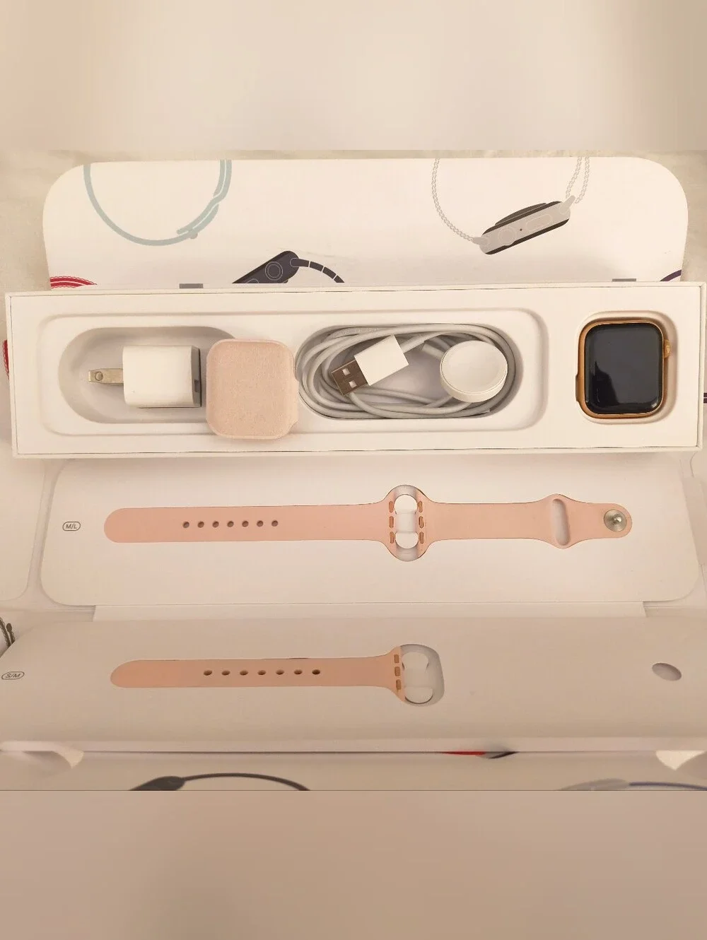 Apple Series 5 Smartwatch In Rose gold With Pink Band